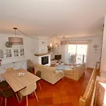 Lejlighed 'collasao' - Stunning Duplex With Pool & Sea Views *