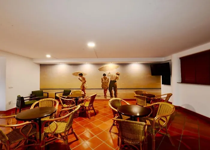 'collasao' - Stunning Duplex With Pool & Sea Views Sao Martinho do Porto